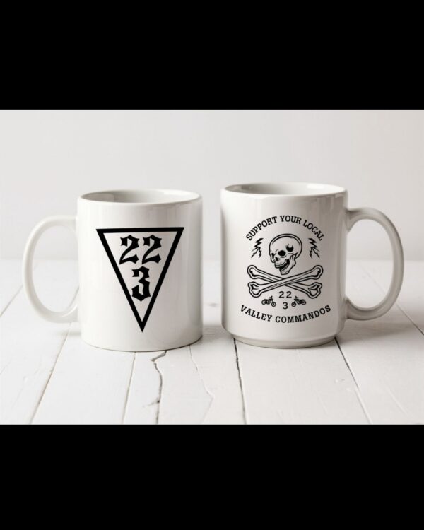 SKULL AND CROSS BONES SUPPORT MUG